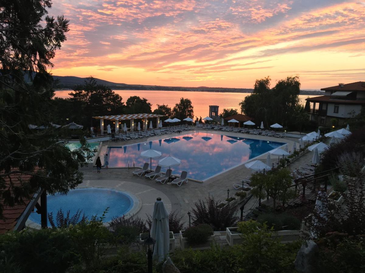 Quiet Apartment With Big Terrace In Santa Marina With Parking سوزوبول المظهر الخارجي الصورة