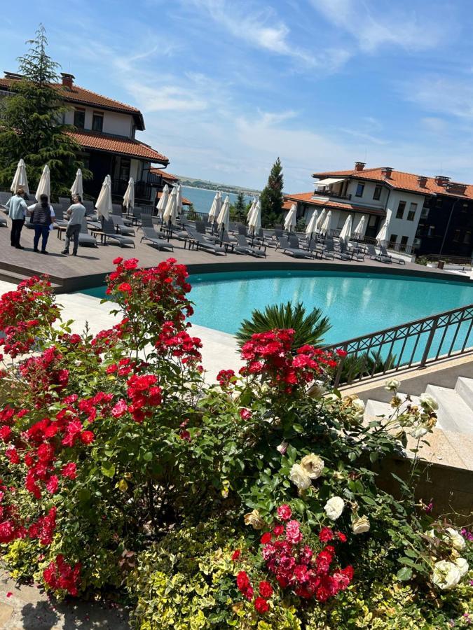 Quiet Apartment With Big Terrace In Santa Marina With Parking سوزوبول المظهر الخارجي الصورة