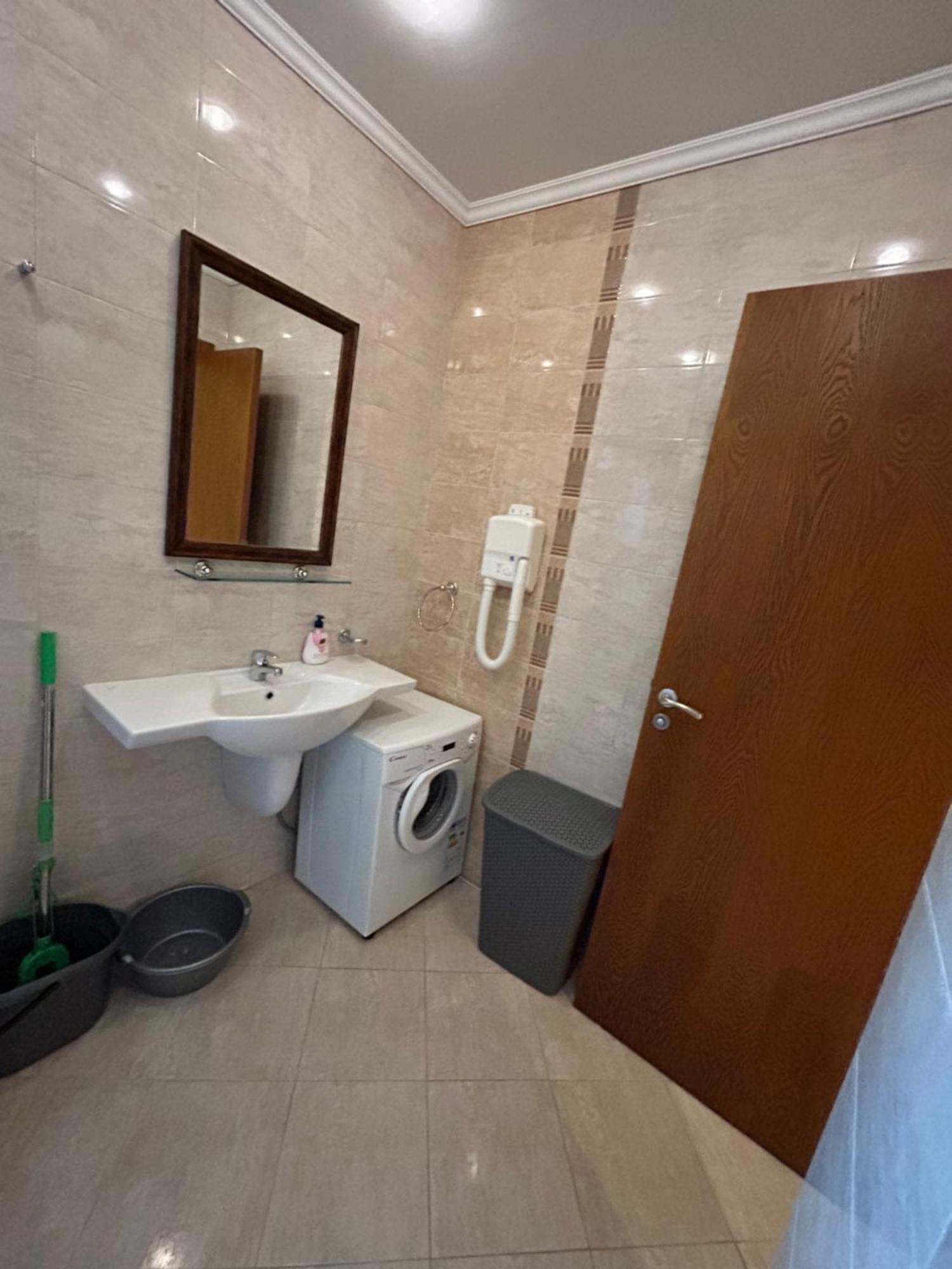 Quiet Apartment With Big Terrace In Santa Marina With Parking سوزوبول الغرفة الصورة
