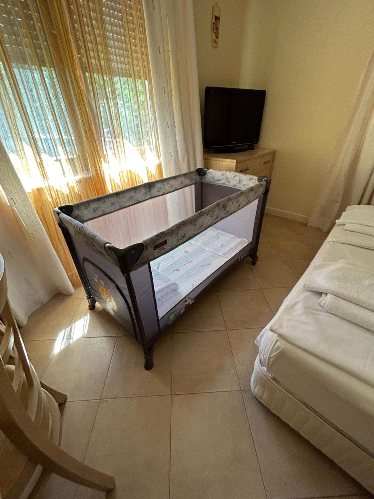 Quiet Apartment With Big Terrace In Santa Marina With Parking سوزوبول المظهر الخارجي الصورة